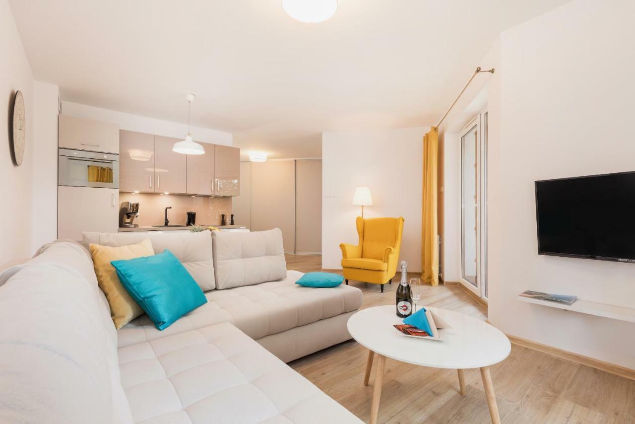 Grace Apartment I Колобжег Экстерьер фото
