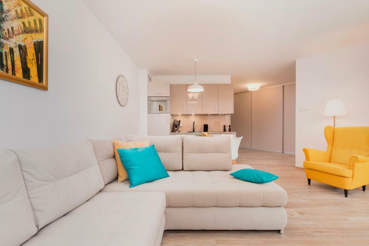 Grace Apartment I Колобжег Экстерьер фото